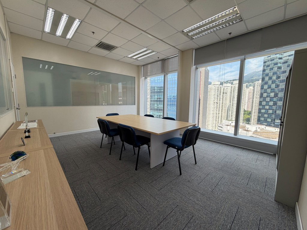 A leased room, set up by the tenant for client meetings.